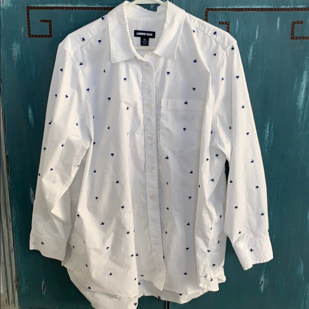 Lands’ End white long sleeve shirt /palm trees